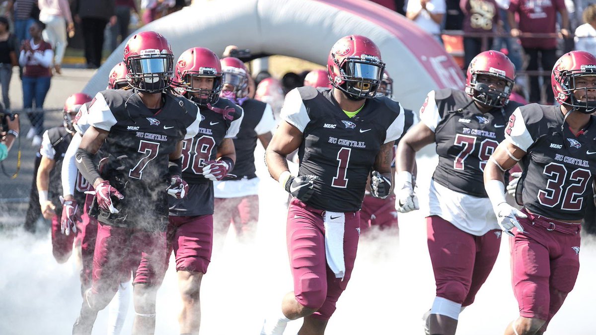 Freedomfball's tweet photo. Great to have @CWilliams8076 and @NCCU_Football on campus today to check in on our student-athletes. #PATRIOTPRIDE #RecruitFreedom https://t.co/PIJq0E8SuO