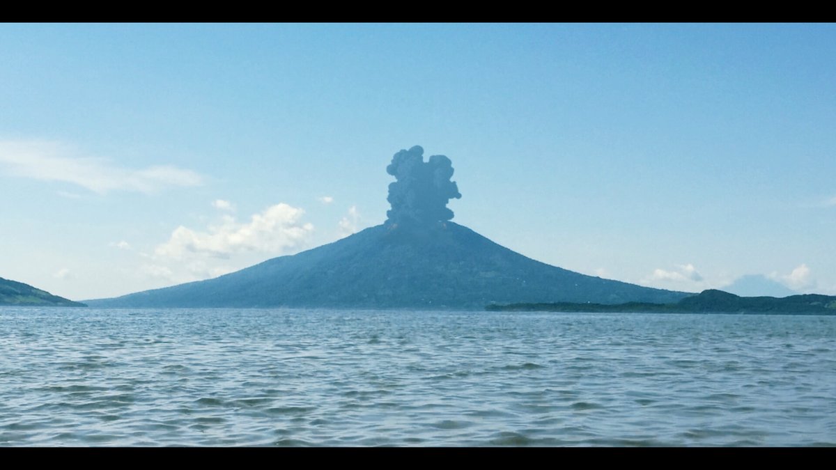 vimeo.com/358360220
Volcano smoke erupting - Houdini FX - W.I.P
fx done with <a href="/sidefx/">SideFX</a> Houdini