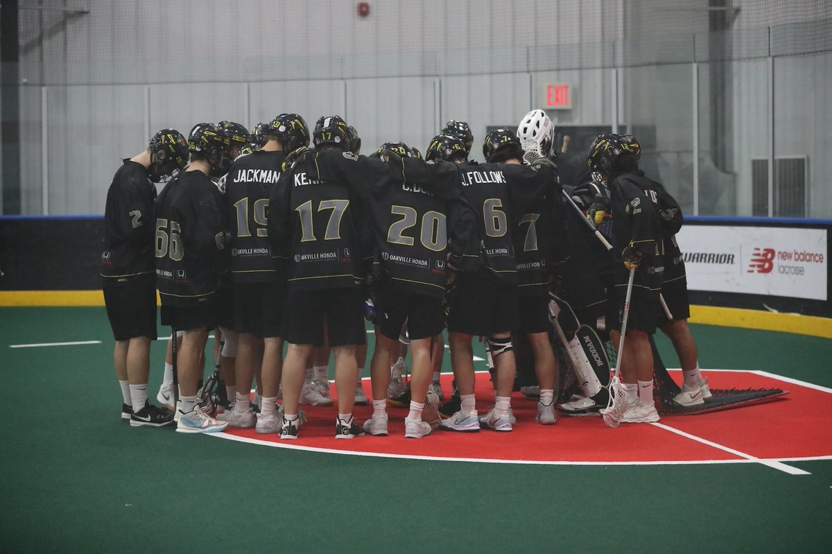 BuzzTheHive's tweet photo. 🐝🐝🐝🐝🐝🐝🐝🐝🐝🐝🐝🐝

@BuzzTheHive play this Sunday, May 1st at 7pm @TRACAthletics against @sixnationsjra 

Doors open 6 pm. All @OakvilleLax players will get free admission all season long. 

🎟: Asking for donation to enter. Supporting minor lacrosse. 

@TheOJLL https://t.co/C66U2GYNMI