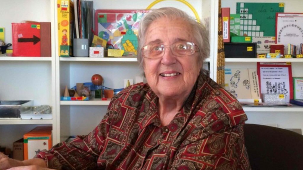 Mor Maria Antònia Canals, referent de la renovació pedagògica, als 91 anys bit.ly/38FrOa5
