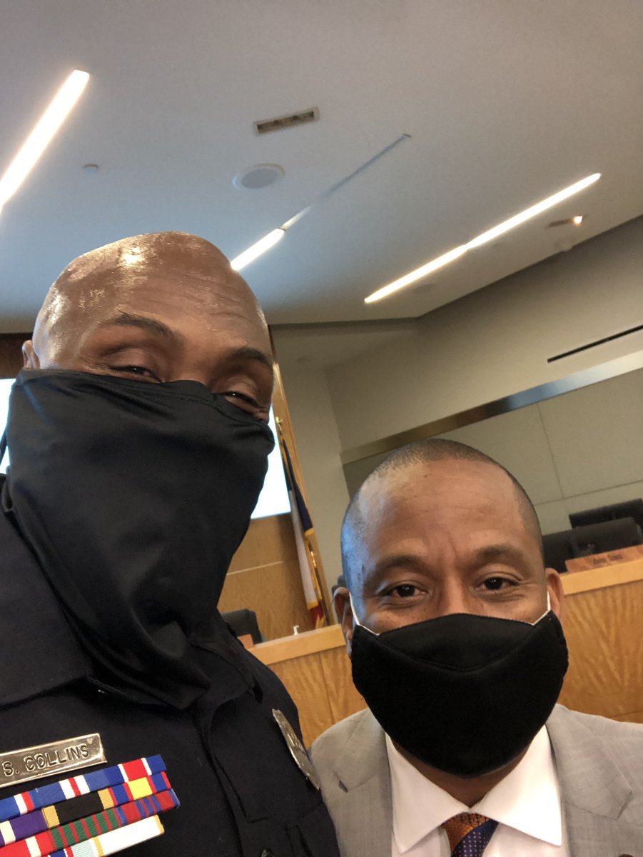 RaulCollins16's tweet photo. Shoutout to my partners at Safe Diversity Communities and @bundtcakeaholic Director Fortune @HCSOPAL @HISDSupe @TeamHISD @waltripramband all about #RelationalPolicing @houstonpolice #GHPAL #COMMAffairs #SpirtDay2022 https://t.co/q1sggTsI4N