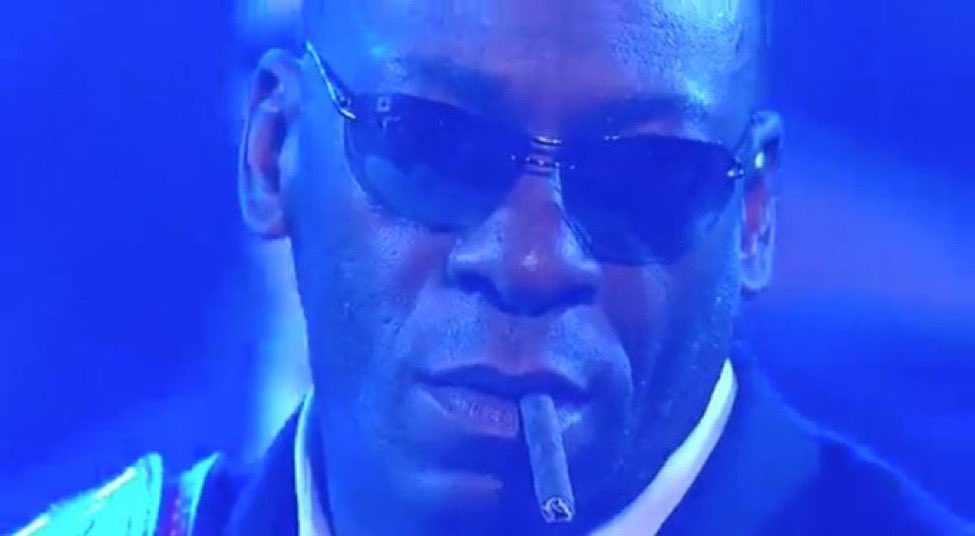 tangerine (@notkhris) on Twitter photo 