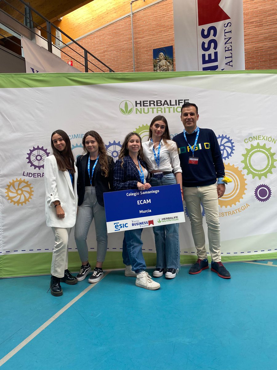 #alumnoscracks dándolo todo en la final nacional del <a href="/YBT_ES/">YoungBusinessTalents</a> <a href="/CESSamaniego1/">Cooperativa de Enseñanza Samaniego</a> #experienciasunicas #emprendimiento #fag