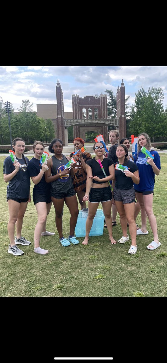 How do you break up finals? Water balloon fight on Chamberlain Field of course…#Mocs #WorkHardPlayHard