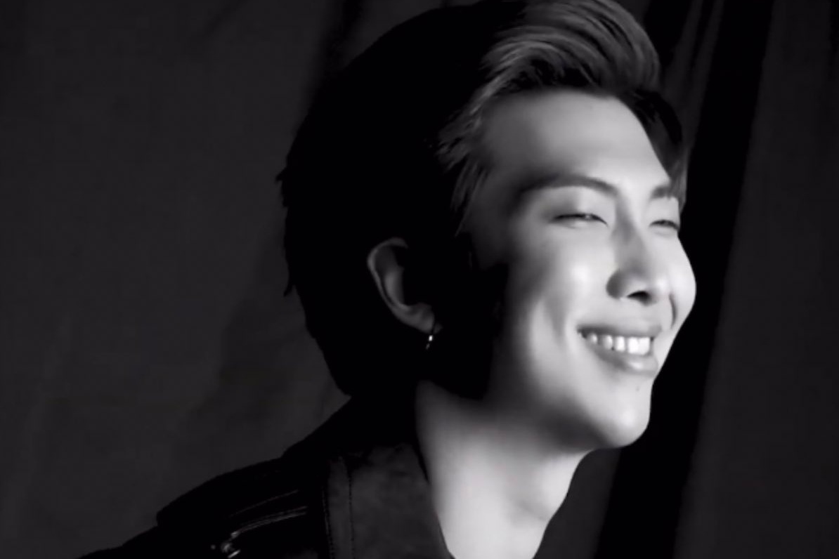 yessir0801's tweet photo. kim namjoon being perfect https://t.co/QPetoy7wpB