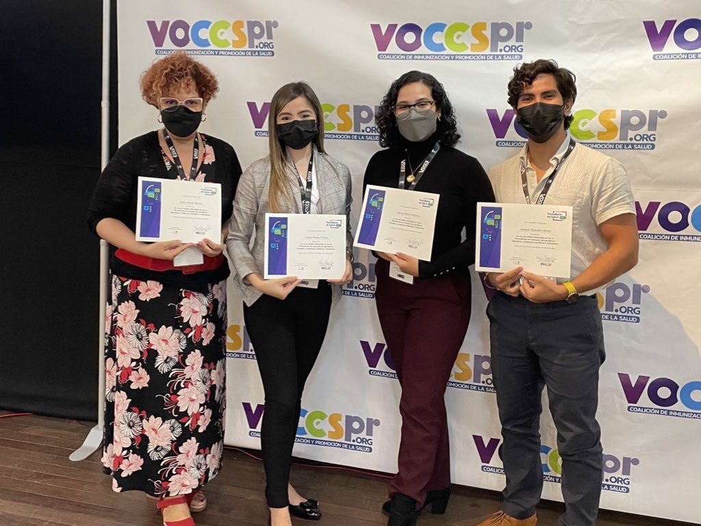 periodismovoces's tweet photo. ¡Todo un éxito! Felicitamos a los futuros periodistas por asistir y participar del 6to Taller de Periodismo de Salud 2022👏.
@vocespuertorico #lavozpr #vocespr https://t.co/Nw6MDQooq8