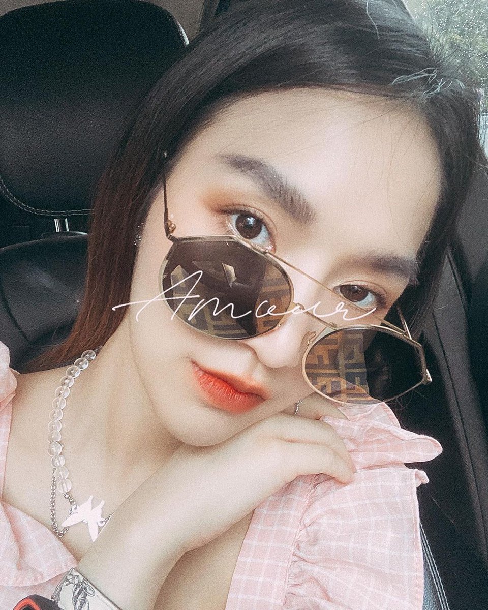 Why you look at to me, huh? 😅
.
.
.
#btc #eth #usdt #crypto #cryptotrading #coins #businesswomen