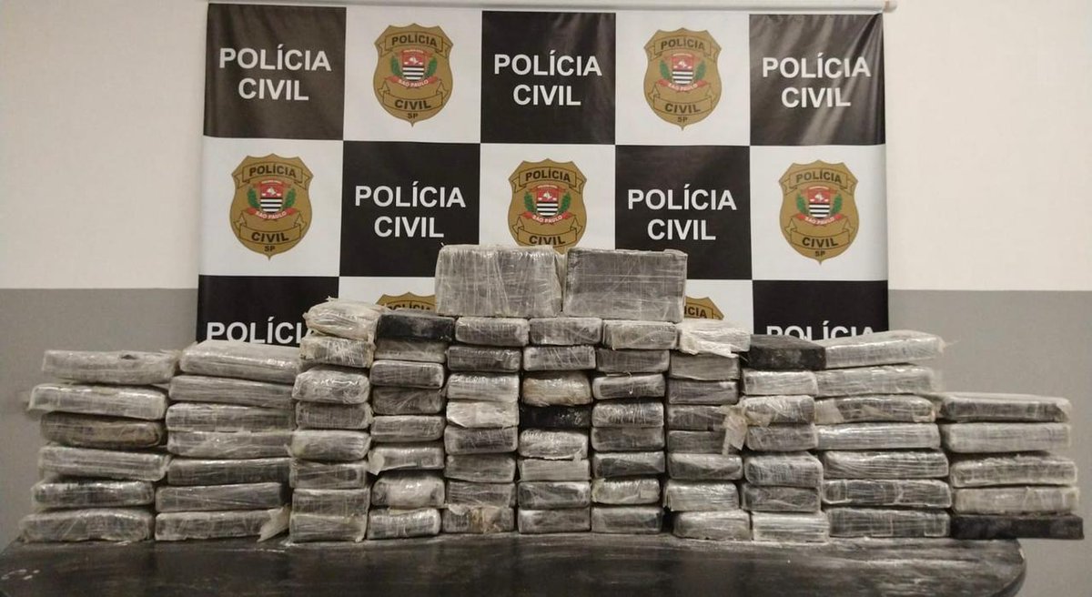 Policia_Civil's tweet photo. Ação da Polícia Civil resulta na apreensão de grande quantidade de cocaína nas cidades de São Vicente e Guarujá

https://t.co/rW0vcoKRQo

#PCSP #PoliciaCivilSP #Deinter6 https://t.co/RSskAZUNuY
