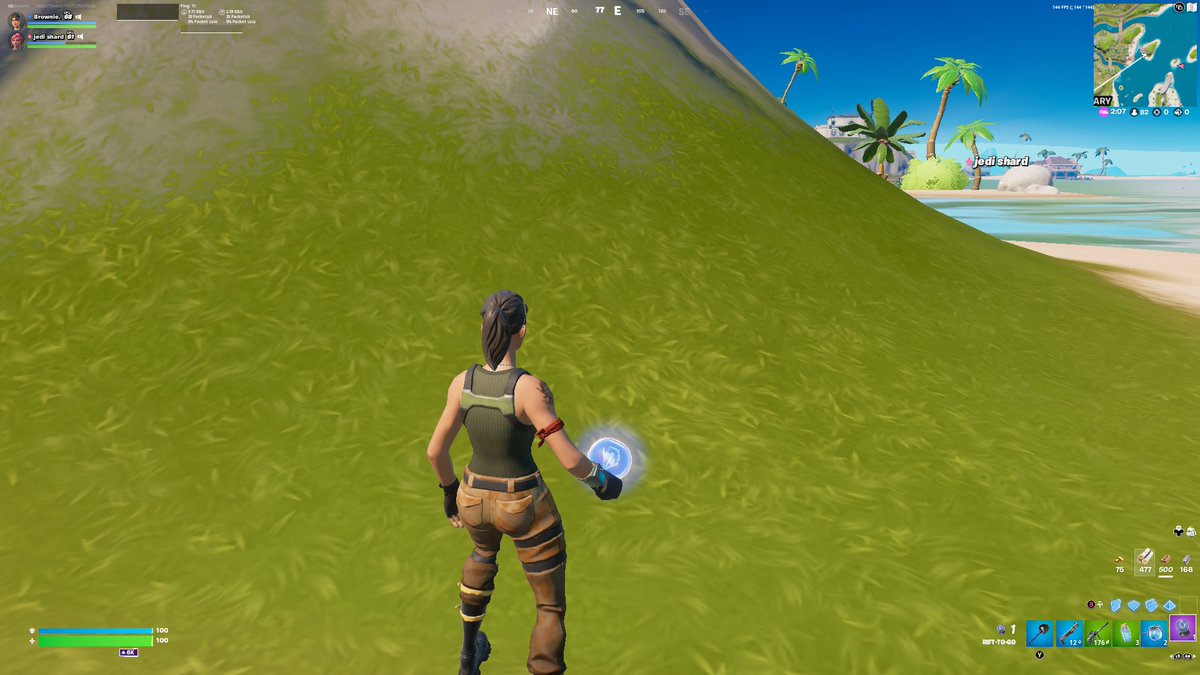 8rownie2's tweet photo. Rift? https://t.co/TJpEh6twyO