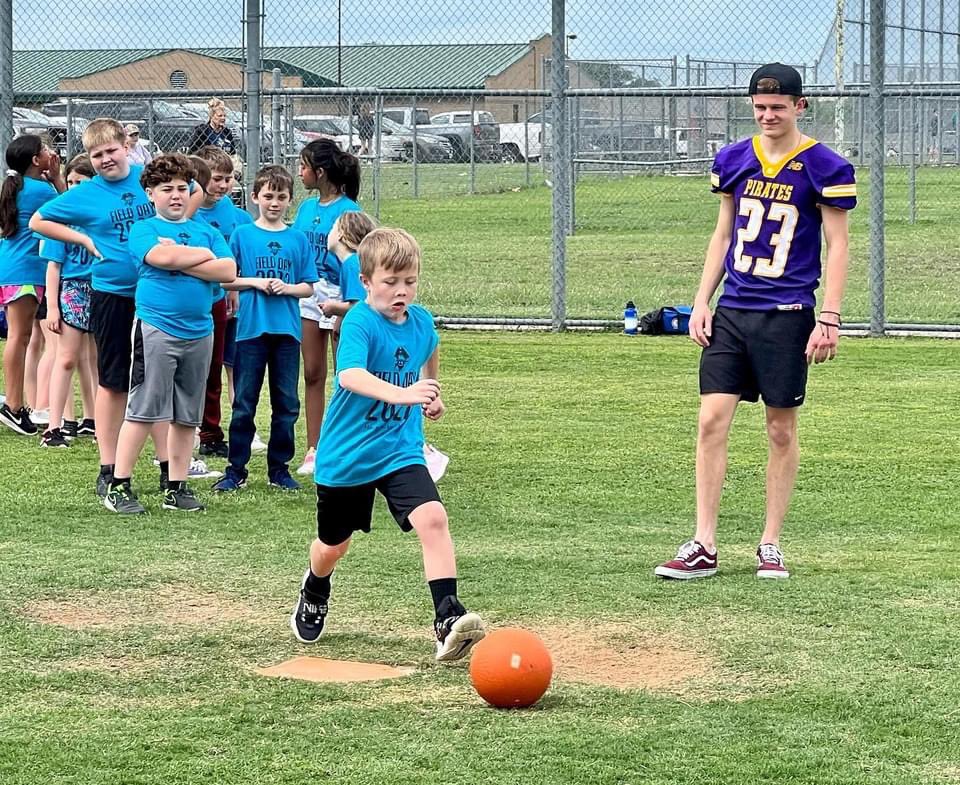 Coach Payton Johnson tweet media