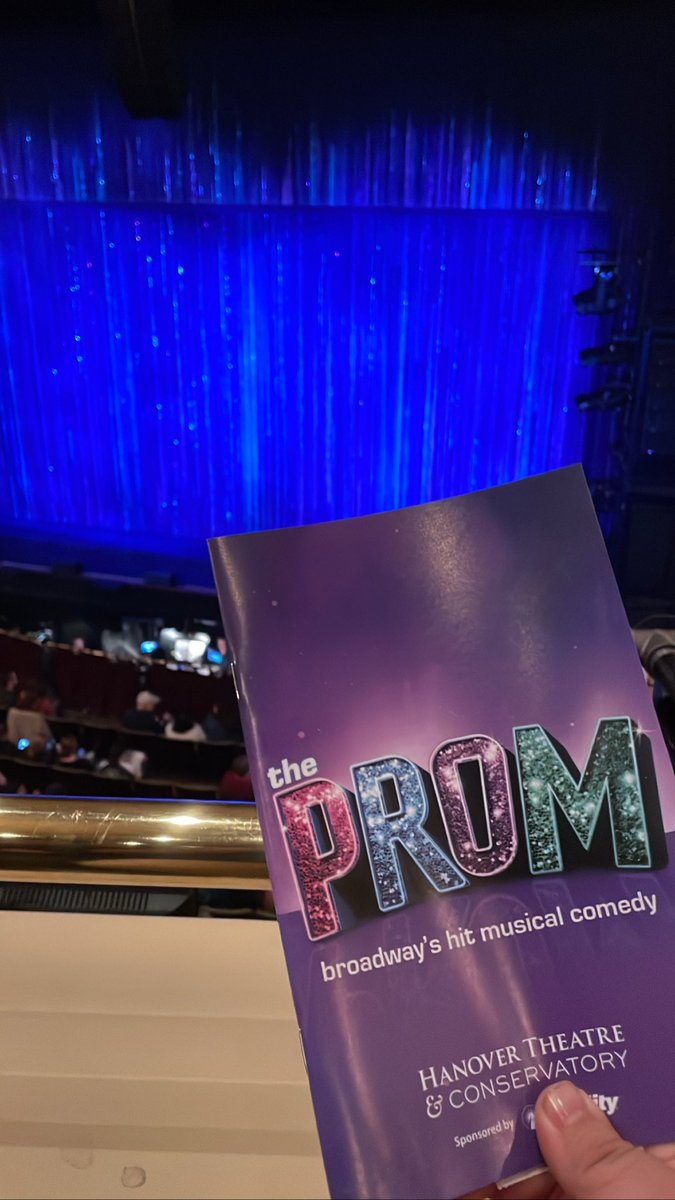 Fantastic date night with my fiancé at the @HanoverTheatre. @ThePromMusical reminds us all that love is love. 

What makes it awesome is being surrounded by thousands who love inclusivity. 🏳️‍🌈