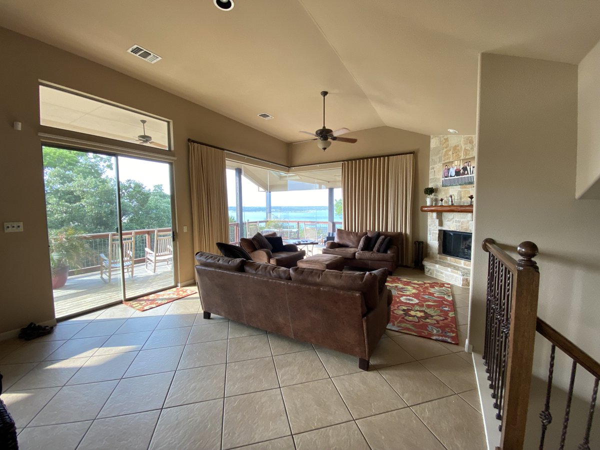 Weekend get away to Canyon Lake. Just about an hour from our house.