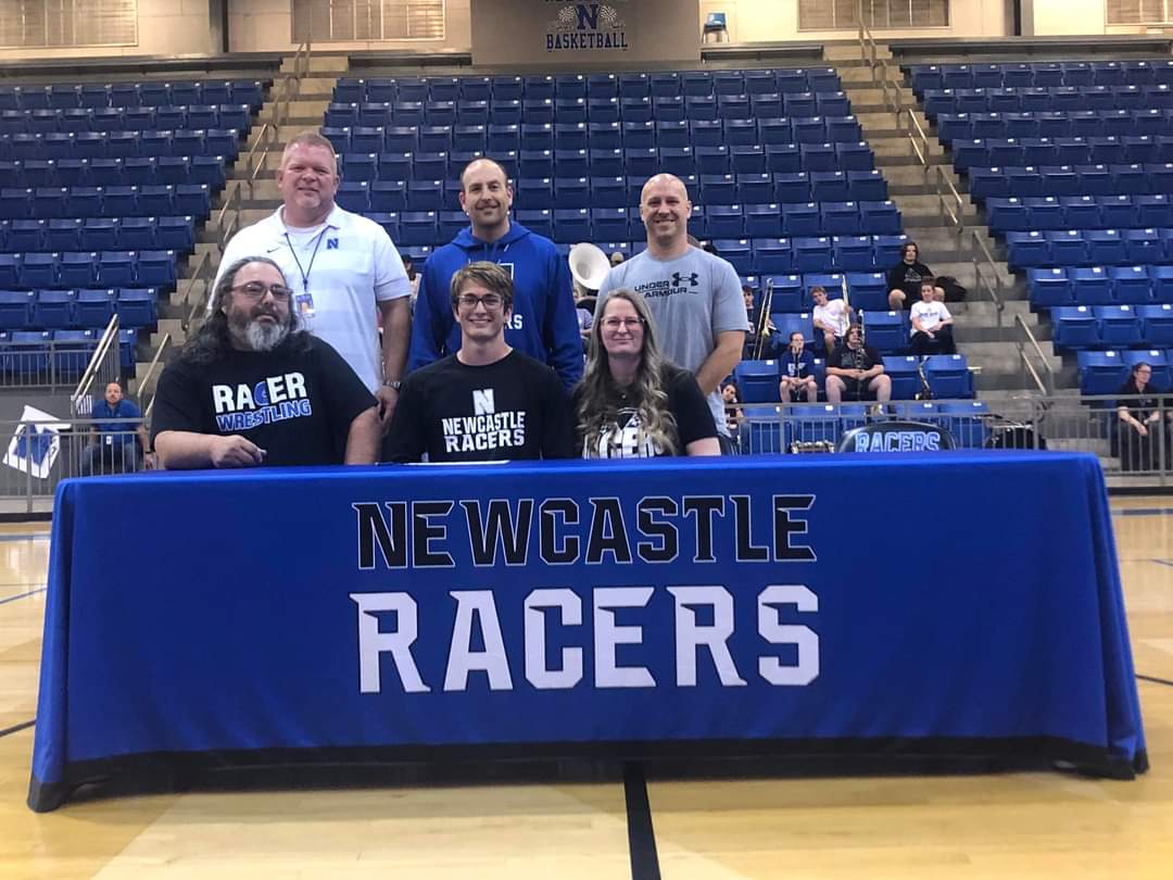 After a long discussion with family and close friends, I have decided to commit to Beloit College to continue my academic and athletic career. Go Buccs💛💙💛