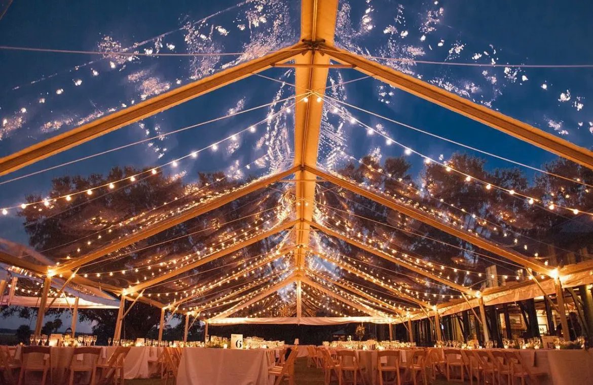 Clear top tents with cafe lights at night are the most gorgeous combination! 😍

@Abri_Kruger_Photography
#weddings #lighting #blufftonwedding #hiltonheadwedding #savannahwedding  #cafelights #jlkevents #blufftonlighting #blufftonevents #hiltonheadevents #lighting #blufftonlight