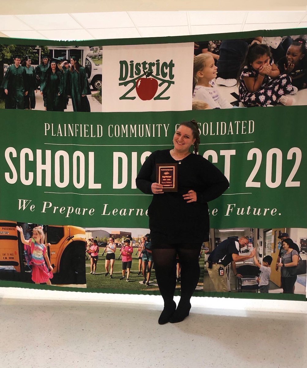 ProfePSHS's tweet image. It has been a difficult year, but this felt like a very triumphant moment in all the chaos.. Excited to see where next year takes me 💙 #PSHS #PlainfieldSouth #teacheroftheyear @cougarculture