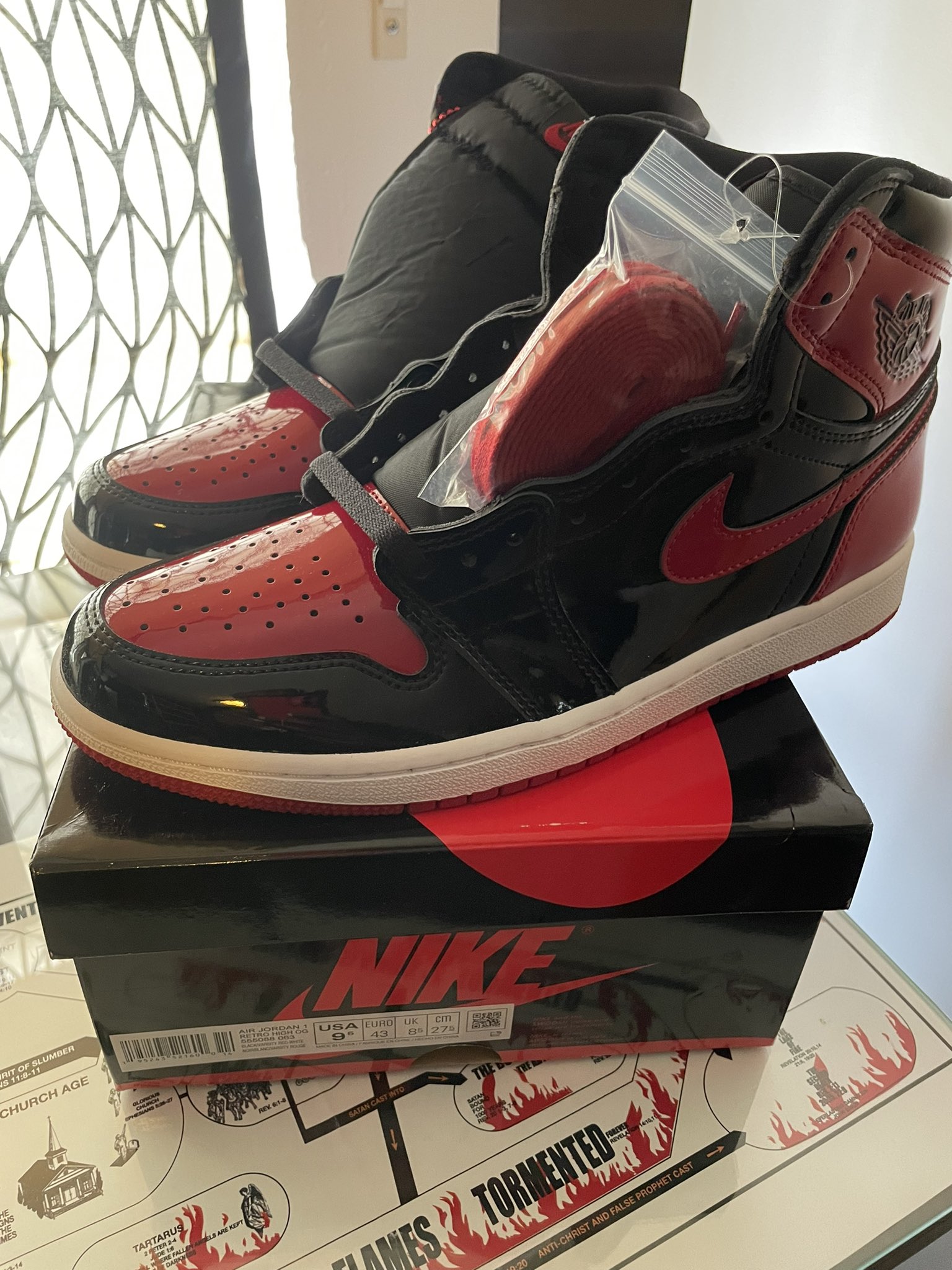 LC Berry on Twitter "Jordan 1 size 9.5 and Jordan 11 cool grey size 10