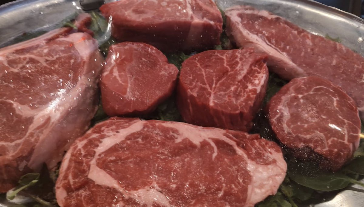 Rafaels3232's tweet photo. What's for Dinner? 
We'll leave the choice up to you. https://t.co/I0agP6r3Fh