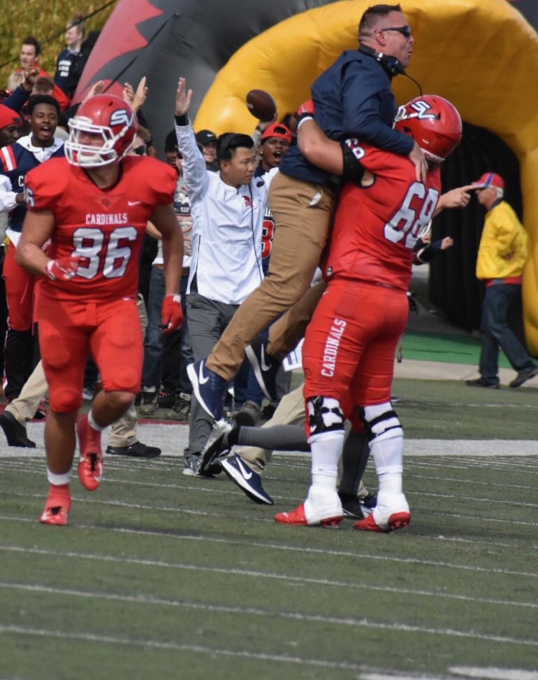 CoachDrewBurton's tweet image. #ThankYou
Few have been as blessed as myself to have lived amongst the #FinestHumans. Thank you for making the last four years so special for my family! 
#NoMatterWhatWeBall