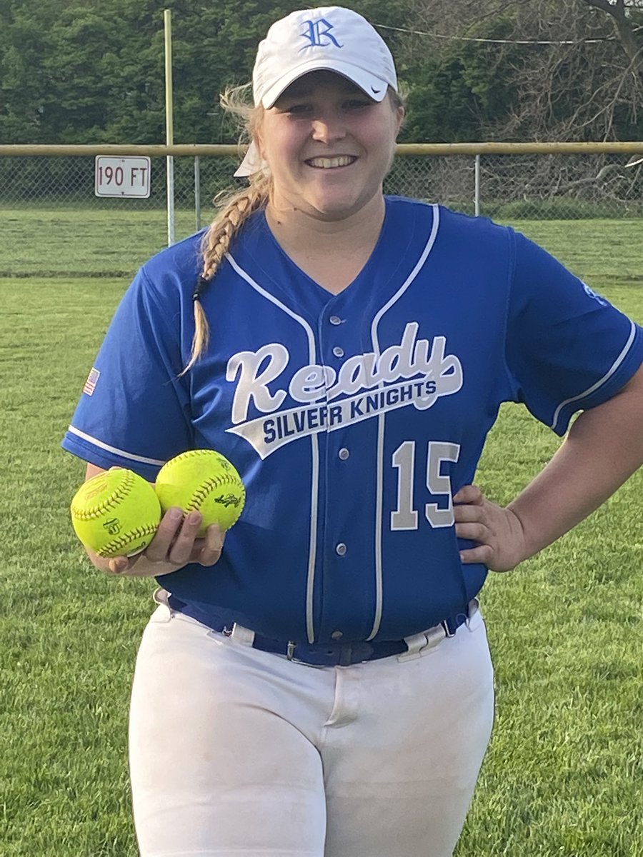 lilly_kapala's tweet photo. Great Friday night two home runs again watty🤍 @brhs_softball https://t.co/R49lgMNGCP
