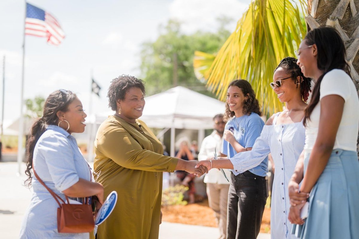 staceyabrams's tweet photo. If you join me — we will rise up together. We will lead a new Georgia. 

A stronger Georgia. 
A united Georgia.
A just and compassionate Georgia.

A Georgia with a future that our children can be proud of. https://t.co/Fi7OqjXwVY