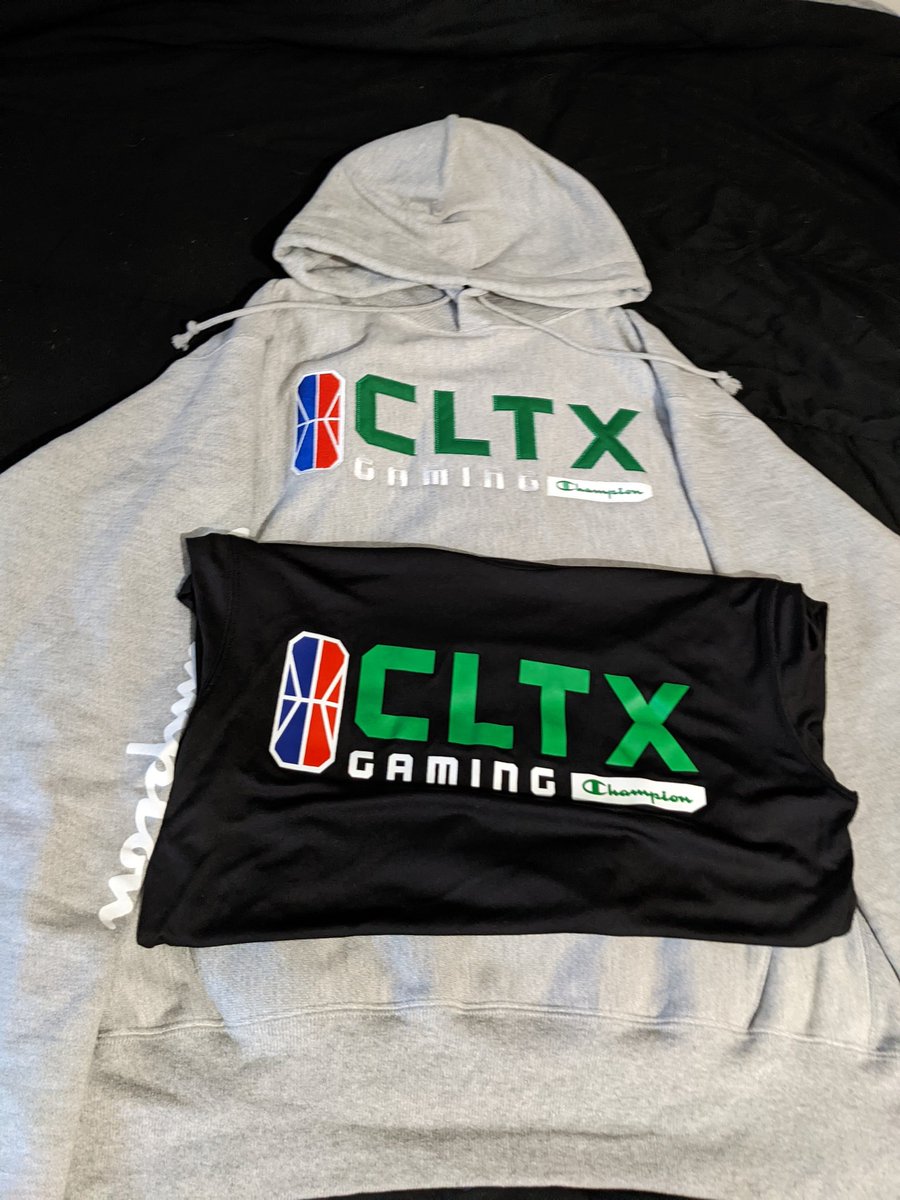 🍀 Huge shout out to the 🐐 himself <a href="/RiccoPhinisee/">Ricco Phinisee</a> this made my month!! I appreciate this so much! Cannot wait to wear this to the gym. 💪💪 <a href="/CLTXGaming/">Celtics Gaming</a> <a href="/celtics/">Boston Celtics</a> <a href="/NBA2KLeague/">NBA 2K League</a>