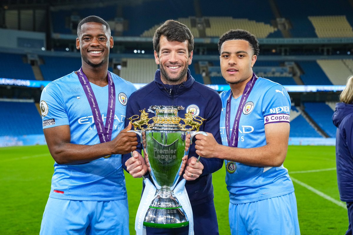 Sarah-Jane Crawford tweet media