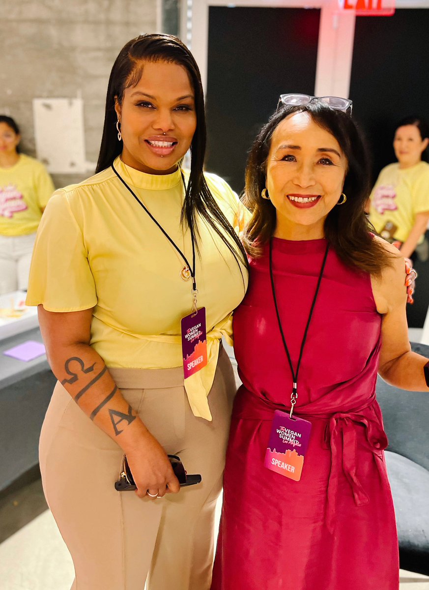 Such an honor to have <a href="/MiyokoSchinner/">Miyoko Schinner</a> of <a href="/MiyokosCreamery/">Miyoko's Creamery</a> as the moderator for the panel discussion <a href="/vegwomensummit/">Vegan Women Summit</a> #girlfann <a href="/SouleyVegan/">TAMEARRA DYSON'S SOULEY VEGAN</a>