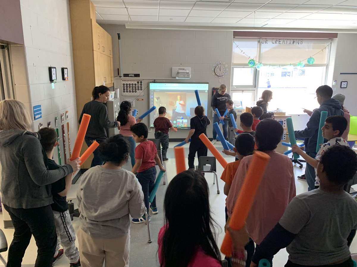TTGAINS's tweet photo. @SueSanity pound fitness was a lot of fun @talbot_trailps @biaaro @MikeWil03652704 @missbwalka #gecdsbgains thank you @sobeys for providing the funds for such a fun filled month! https://t.co/jYrSA0F1ad
