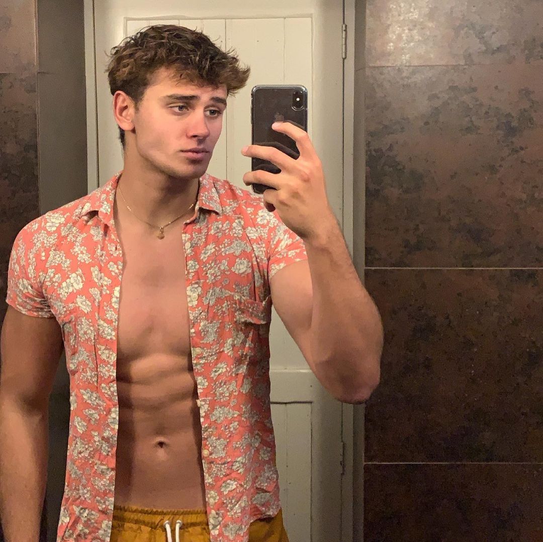 ManyaditosPe's tweet photo. Manyadito #6 (1/4) https://t.co/komxhGL2Fo