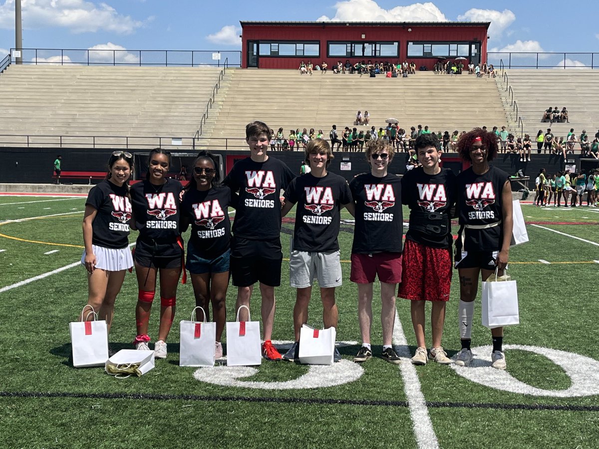 Outstanding Seniors recognized today ⁦<a href="/WoodwardAcademy/">Woodward Academy</a>⁩ ⁦<a href="/wadeanoffun/">Chris Freer</a>⁩ ⁦<a href="/realWAdeanoffun/">Chris Myers</a>⁩
