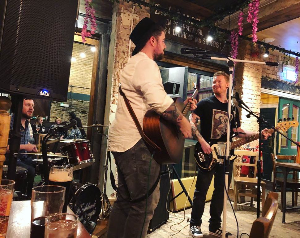 Big thanks to everyone who came down to see us at The Queens Head tonight! 🙌