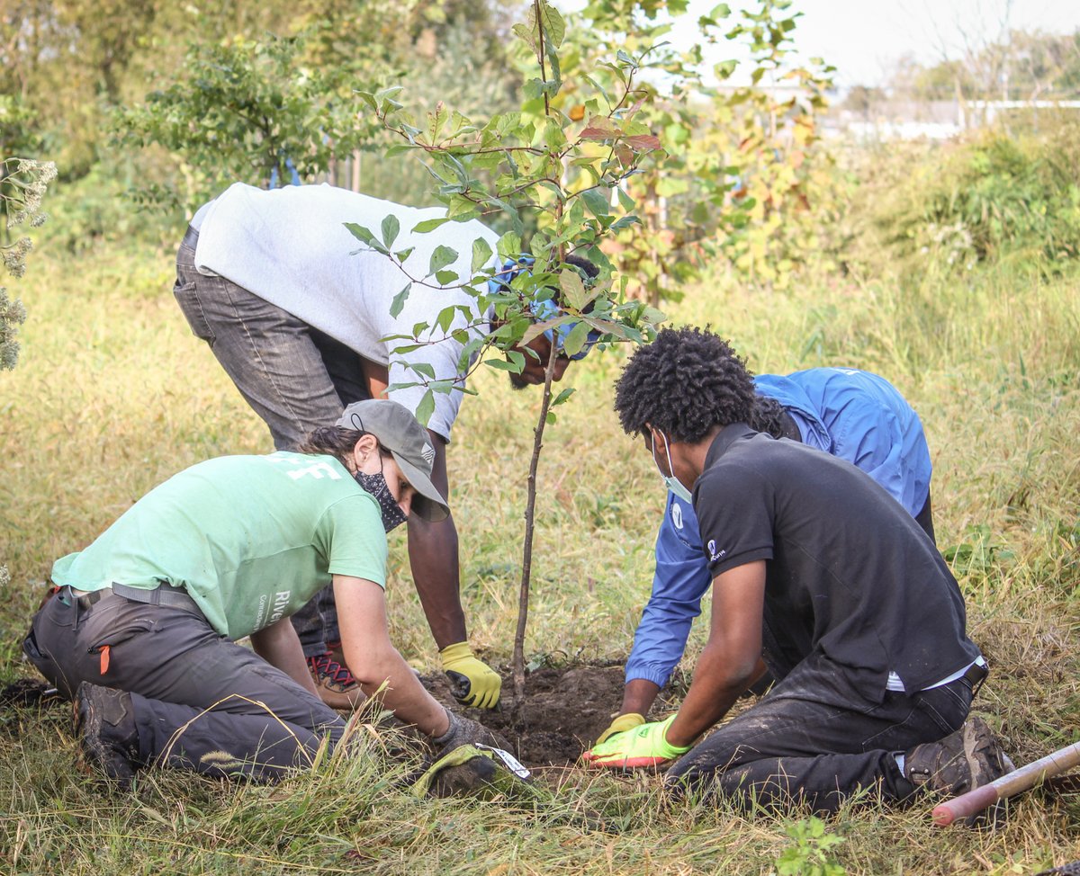RiverfrontNorth's tweet photo. Riverfront North Partnership is excited to celebrate the 150th Arbor Day!  For every post that uses the hashtag #ArborDay today, Arbor Day Foundation will help plant a tree! So get posting!. 🌳 @arborday 

#treecityusa #treephilly #alliance4trees #delawareriver https://t.co/xeGYAPaPT2