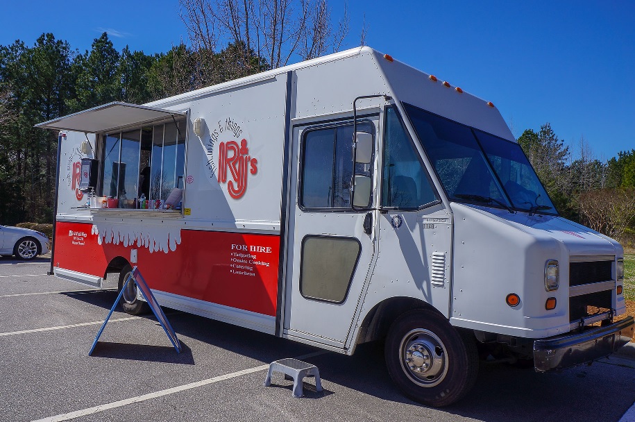 So excited that @pelicandurham &amp; <a href="/rjsfishwings/">RJs Fish & Wings</a> will be joining us for our Pops in the Park event on Sunday May 1st at Piney Wood Park in Durham! Welcome to start arriving at 2pm. Concert at 3pm. I want ALL the things!!! #tgif #weekend #durhamsymphony #durham #freeconcert