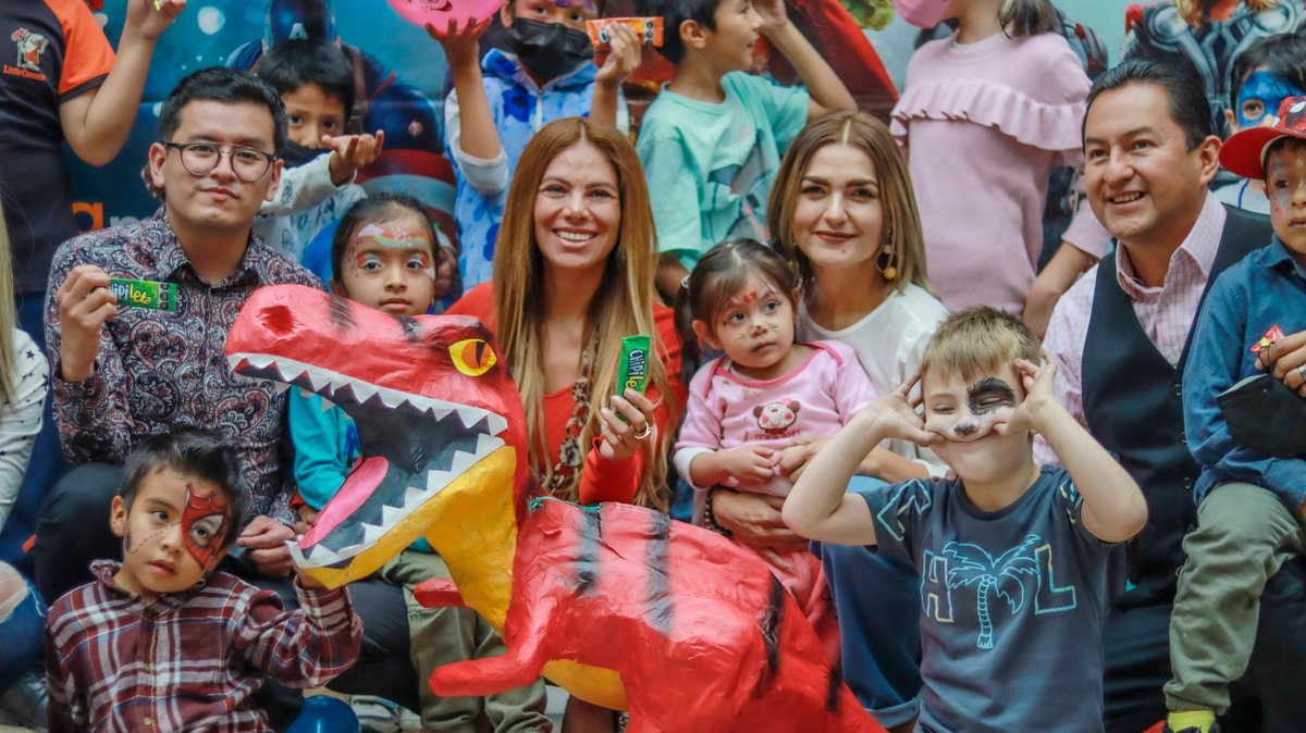 exefundacion's tweet photo. En compañía del Club Rotario de Puebla, así festejamos el Día del Niño y la Niña en la Fundación Rotaria De Rehabilitación Rómulo O'Farril Sr 👧🏻🧒🏽. 

Agradecemos a @ChipiletaMX por sumarse a la celebración 🧡. 

¡Muchas felicidades a todas y todos! 🥳

#DiaDelNinoyLaNina https://t.co/u4ncQRUsMm