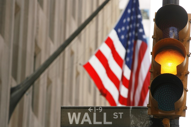 "There is nowhere to hide"! Economists warn: Gold, Bitcoin, and U.S. stocks are likely to collapse soon like #BTC