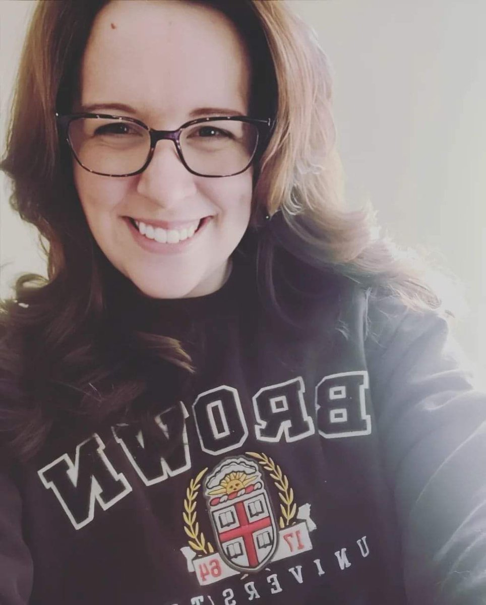 WeemsJA's tweet photo. On May 13, I'll graduate with a 4.0 from Vanderbilt's MPH program. During my masters, I dealt with a worldwide pandemic, losing my father, and working fulltime. Attending Brown's PhD program in Health Services Research, Practice and Policy this fall. Hoping I make Dad proud. ❤ https://t.co/uSeHnCXNrx