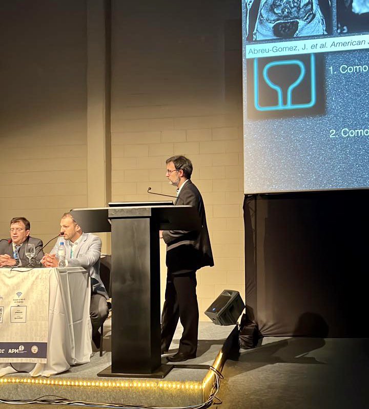 Hilton Leão Filho (@hiltonmlf) on Twitter photo Excellent session in #jpr22 about prostate imaging with an amazing group of colleagues from all specialties dedicated to address #prostatecancer. Thanks <a href="/spradiologia/">SPR</a> , <a href="/Felipegaliza/">Felipe de Galiza</a> and <a href="/QueirozMarceloA/">Marcelo Queiroz</a> for the invitation. Excellent session in #jpr22 about prostate imaging with an amazing group of colleagues from all specialties dedicated to address #prostatecancer. Thanks <a href="/spradiologia/">SPR</a> , <a href="/Felipegaliza/">Felipe de Galiza</a> and <a href="/QueirozMarceloA/">Marcelo Queiroz</a> for the invitation.