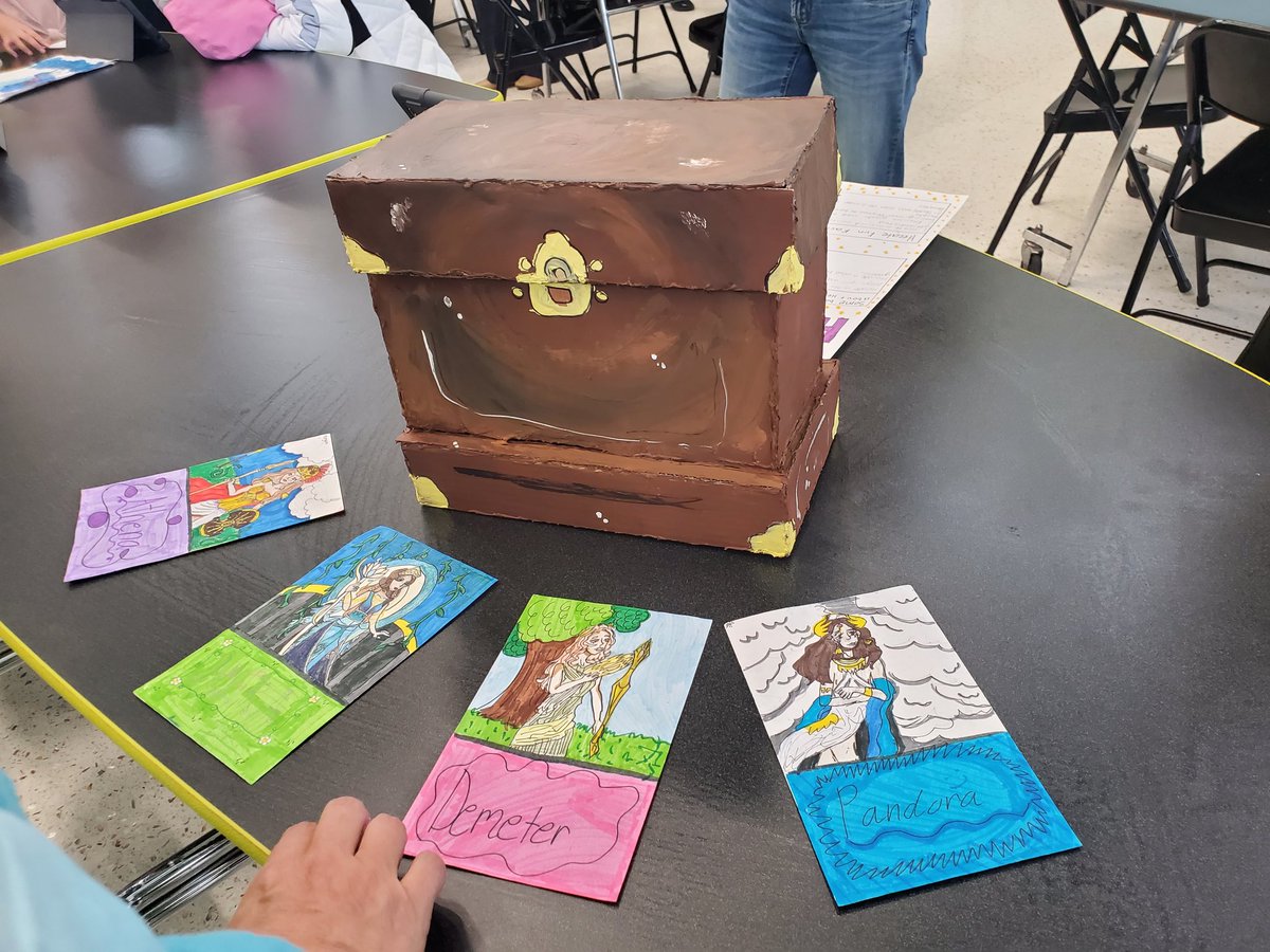 MHansenMN's tweet photo. Mythology Showcase!  They knocked it out of the park! Thank you @SierraLindfors and @msknollrps for showing up, along with all our amazing loved ones!  I couldn't be more proud!!  The support was AMAZING! #HansenLearn #BishopRPS https://t.co/jgnqQ0VtCl
