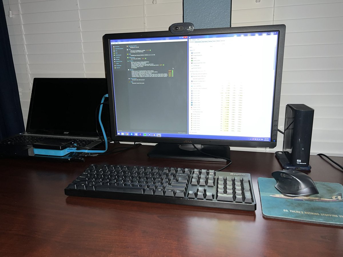 I might not be a big part of the jailbreaking community anymore but the one thing that stayed the same since all of that is the same Acer laptop I’ve been using for 9 years. Still going strong!