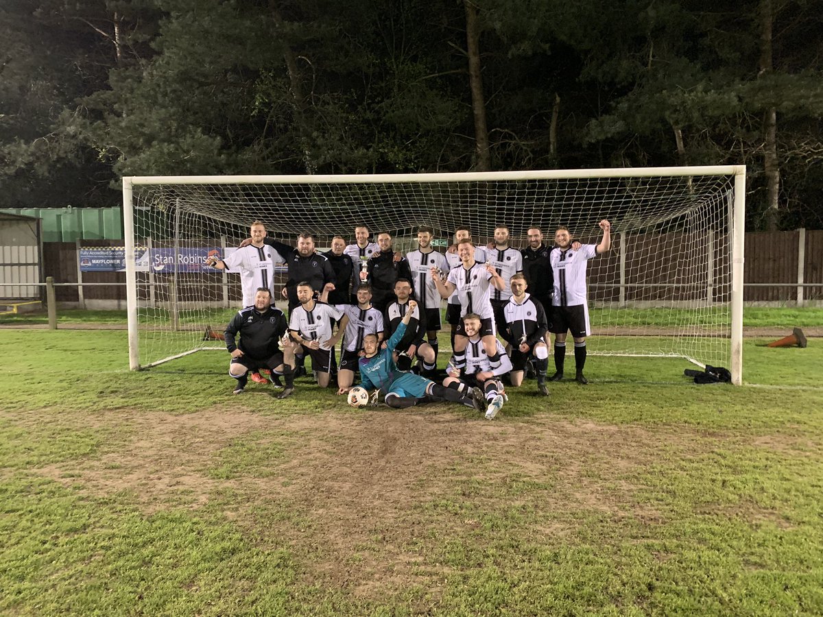DOVERIDGE ARE LEAGUE CUP CHAMPIONS!! 🤍🖤🕊