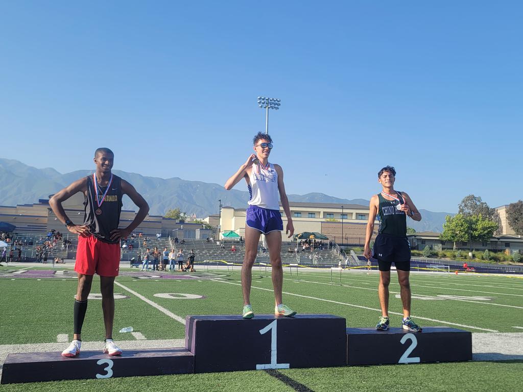 Aiden Gomez making CIF in his first event (1600m) of 3 today