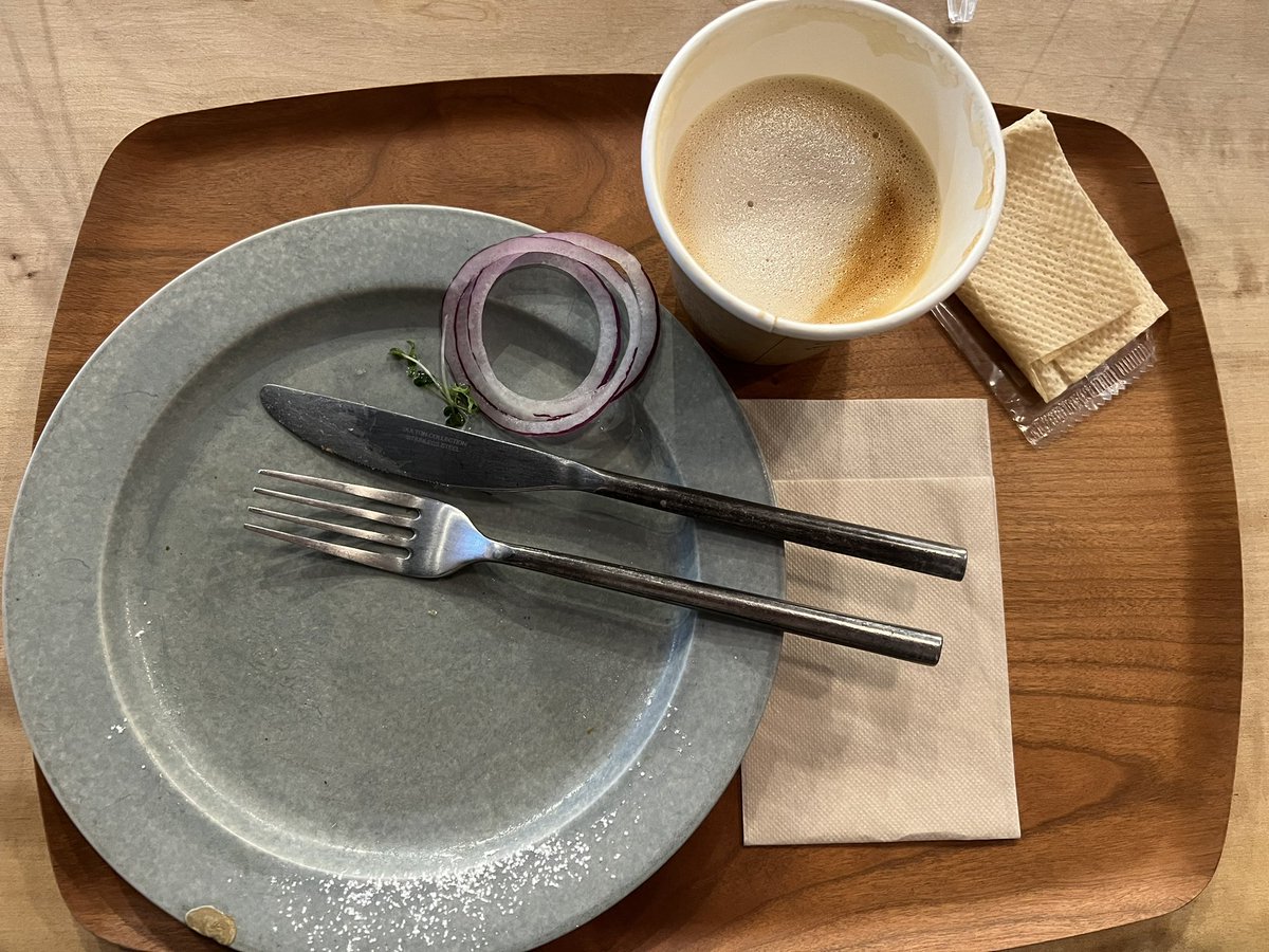 vague7373's tweet photo. 本日の朝ご飯。
完食。
#pausecoffee
#生玉ねぎは残しちゃった https://t.co/WT6SUDq9di