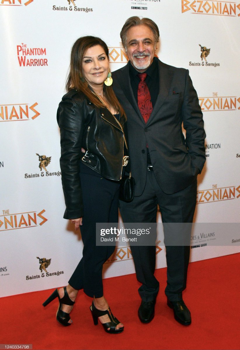 MarinaSirtisFan's tweet photo. LONDON, ENGLAND - APRIL 29: Marina Sirtis attends the UK Premiere of "The Bezonians" at Vue Leicester Square on April 29, 2022 in London, England. (Photo by David M. Benett/Dave Benett/WireImage) https://t.co/L7xNFh2ga8
@Marina_Sirtis @saints_savages https://t.co/dDwXXUii0n