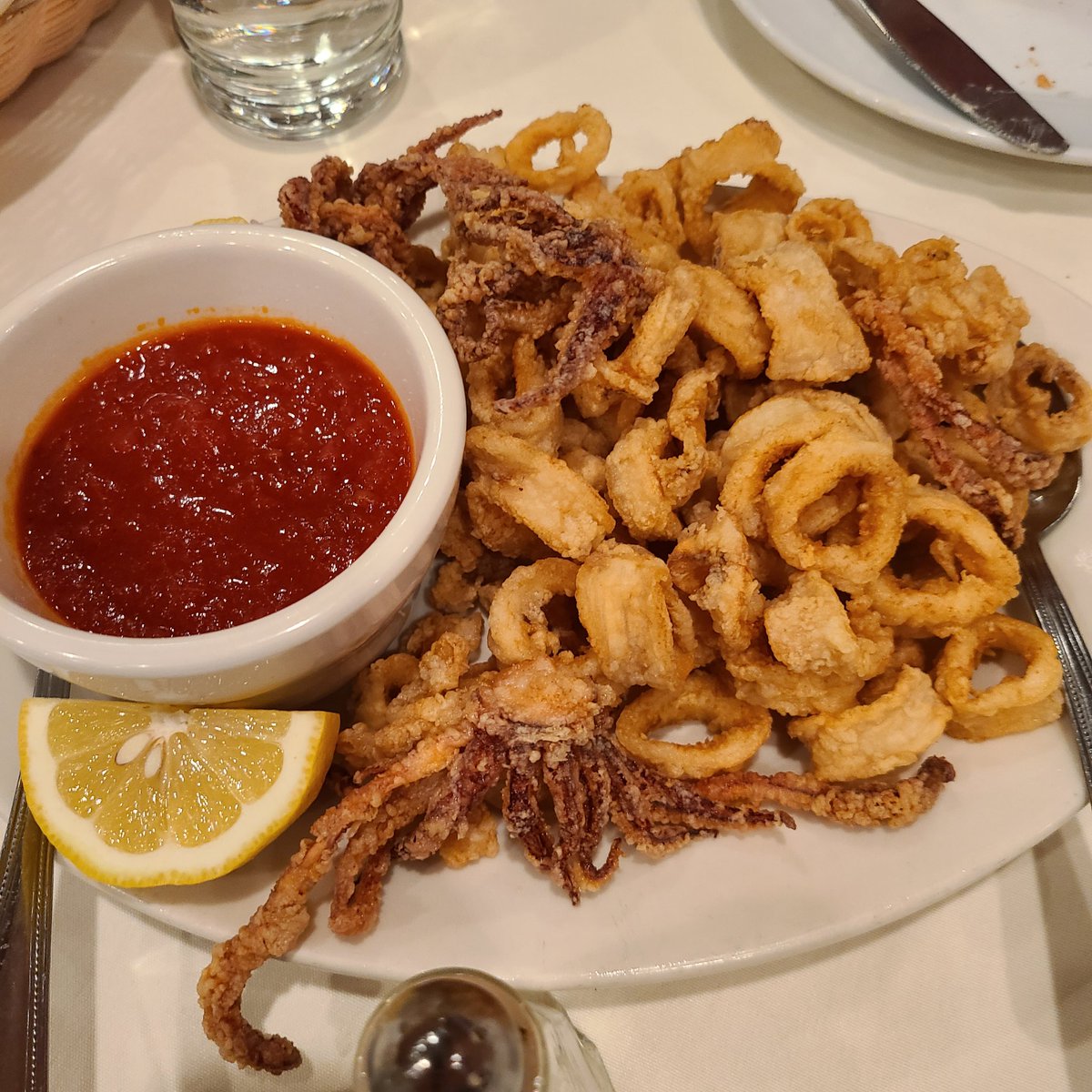 NyBaseball36's tweet photo. Out to dinner with my sister
#appertizer https://t.co/R5uASr8sJK