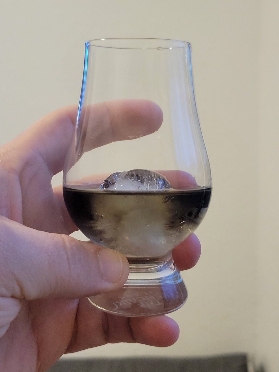 kevinremer's tweet photo. @Honeybadger1314 @DeFiConnection @GoToddHart Didn't catch it live, but I'm prepared for the recording.
Round ice, glencairn glass and the last of my glendullen.
#imsofancy https://t.co/UFDtzJVtf7