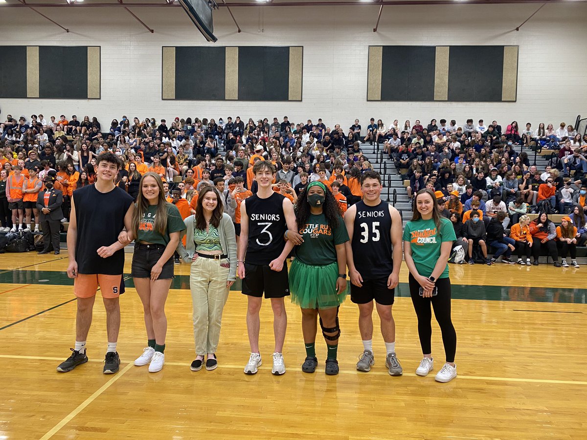 KarenFrye17's tweet photo. Congrats Sr’s! Great game by all- thanks for everyone who participated @KettleRunNews @KettleRunSCA https://t.co/B9nN6q6DBu