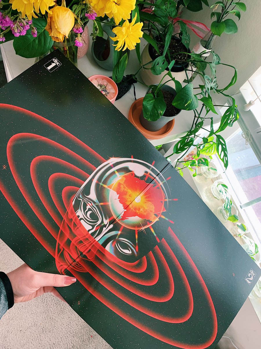 gixorgiarose's tweet photo. The ‘Dawn FM’ Vinyl is so beautiful ✨
@theweeknd https://t.co/YnOaDUgJX0