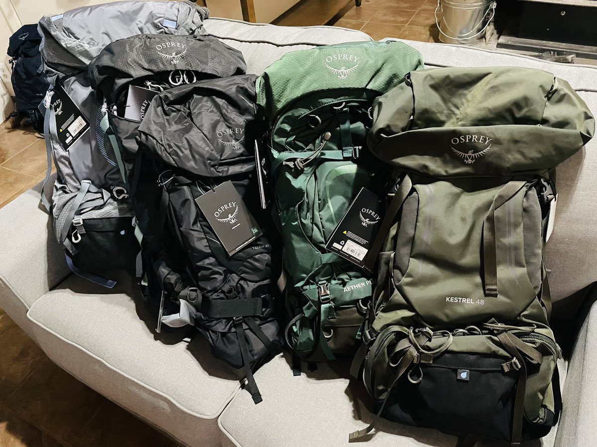 HikingStrong's tweet photo. Got our packs today. Sponsored by @OspreyPacks 🤗. Ahé’héé nistáagoo ❤️ https://t.co/lDOoMbdAem