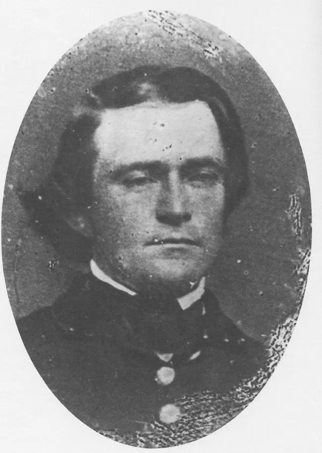 GrantRevealed's tweet photo. Lt Grant—from a #Daguerreotype taken while
stationed in #SackettsHarbor, NY, 1849. Grant was a newlywed with Julia at Madison Barracks until spring. #ulyssessgrant #usgrant200 #grant200 #grantbicentennial #usgrant #lettherebepeace #ushistory #presidentialhistory #americanhistory https://t.co/I3ybvvLXjG