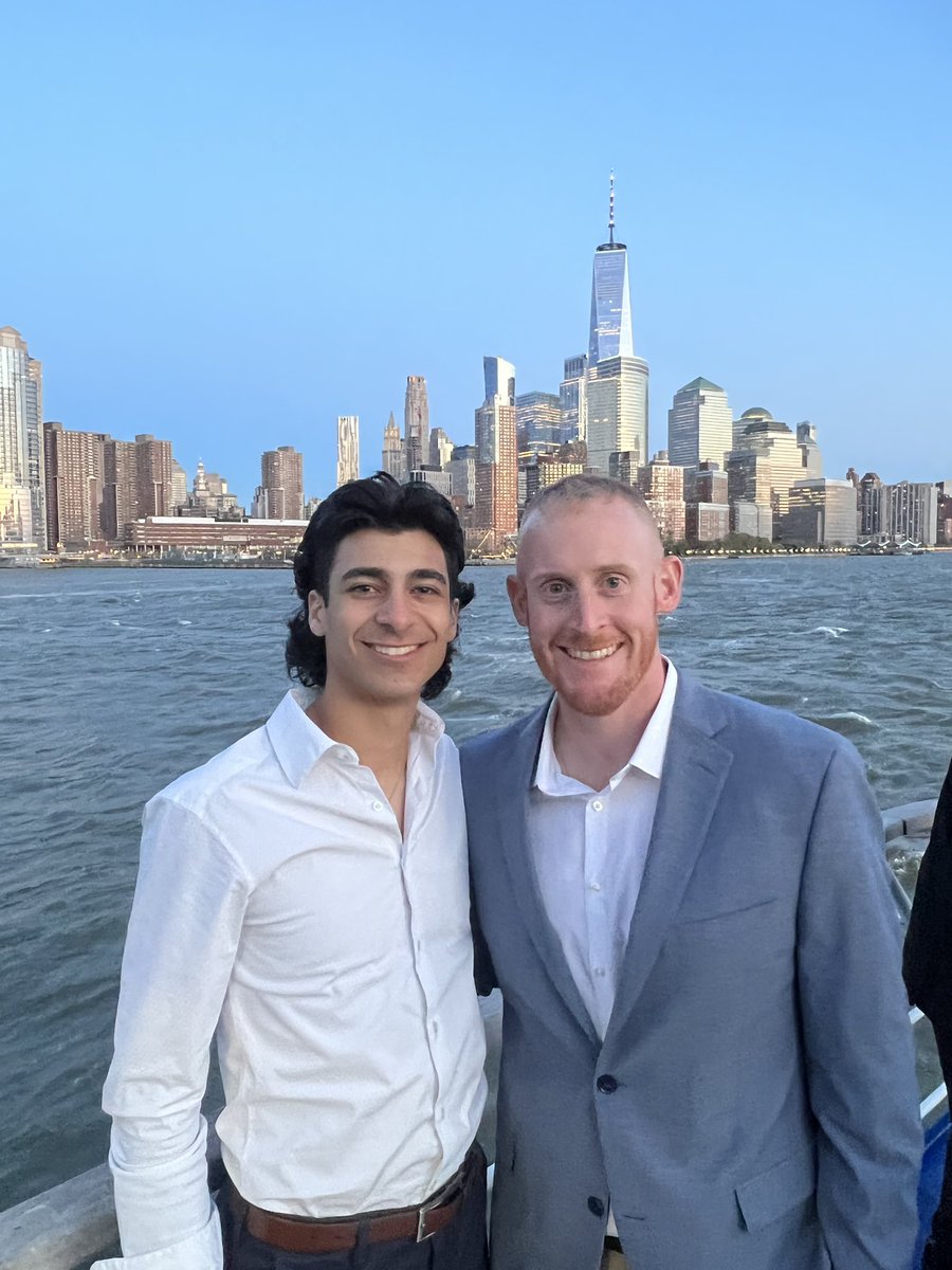 CoachAlspach's tweet photo. #OBHS #2enior2 hit the Hudson for
#TheResurgence of the dinner cruise! https://t.co/VlkzM7qD4T